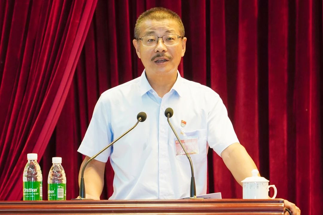 新利在线平台-新利在线官网
第四次工会会员代表大会胜利召开5_20240426150737.jpg