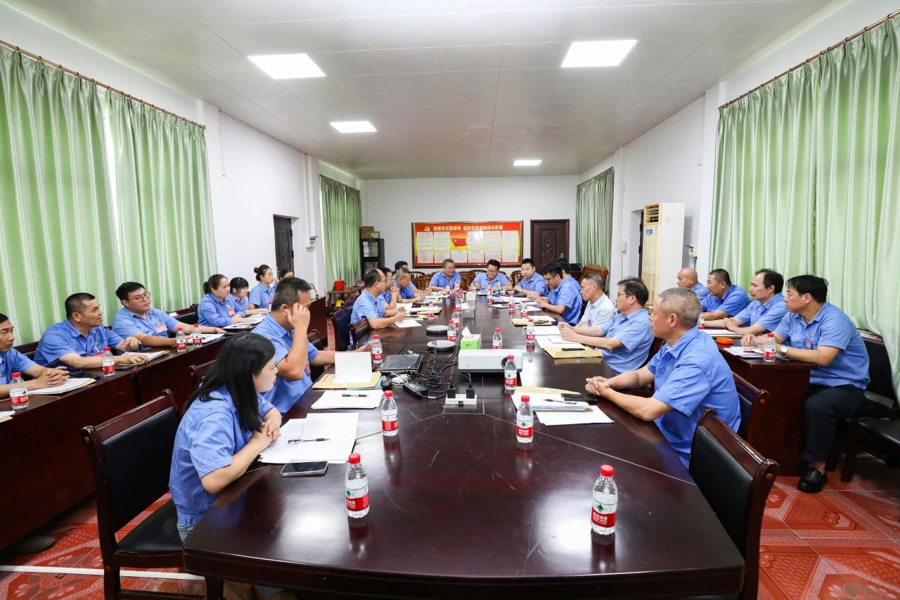 新利在线平台-新利在线官网
召开第四届职工代表大会第一次会议65.jpg