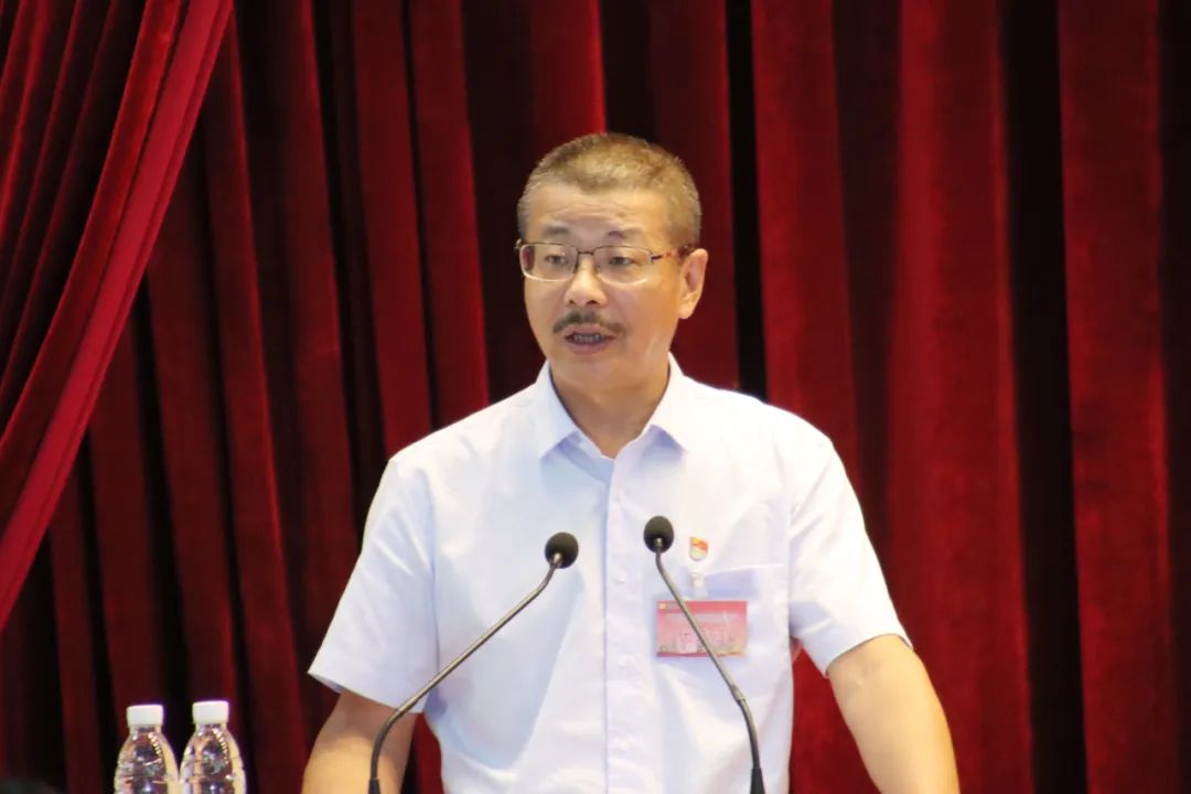 新利在线平台-新利在线官网
召开第四届职工代表大会第一次会议8.jpg