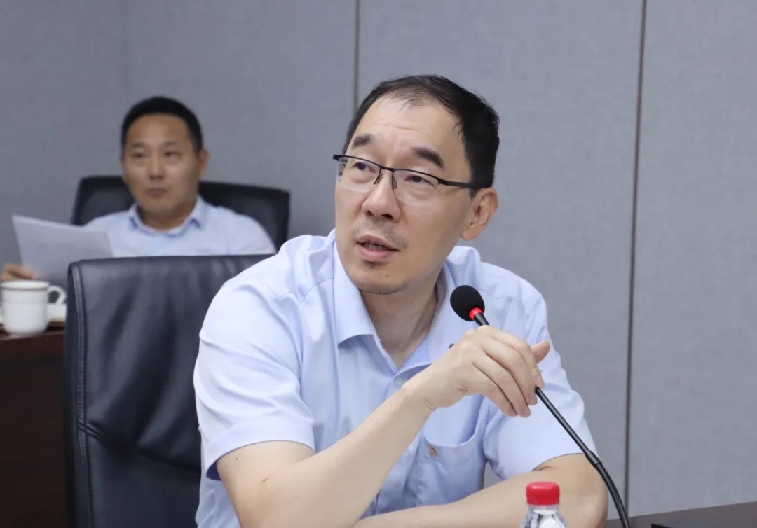 新利在线平台-新利在线官网
召开“安全生产月”动员大会3.webp_副本.jpg