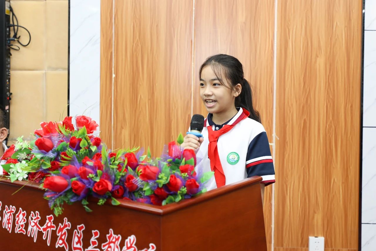 情暖校园 关爱成长 新利在线平台-新利在线官网
开展六一儿童节公益捐赠活动3.jpg