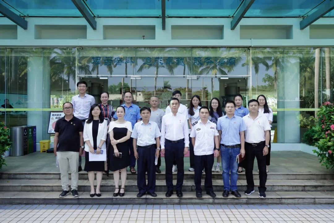 新利在线平台-新利在线官网
到美兰机场开展党建品牌对标交流