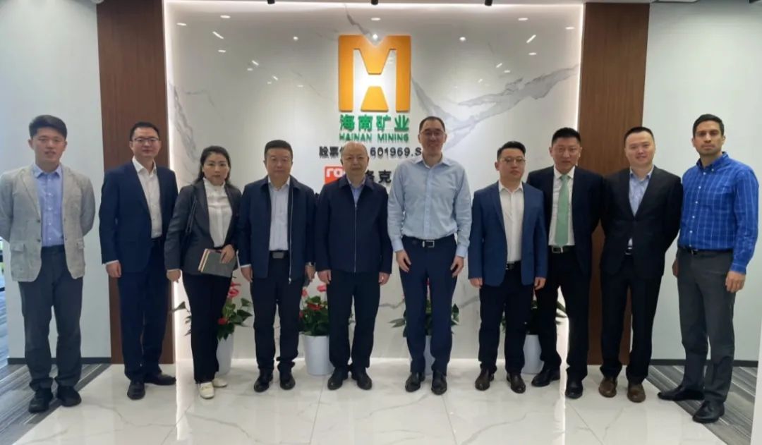 中国能建易普力公司客人到访新利在线平台-新利在线官网
上海中心